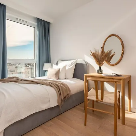 Flatbook - Near Marina św Piotra Apartament