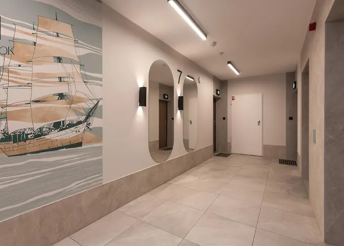 Flatbook - Near Marina św Piotra Apartament *